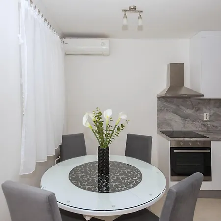 Apartman Violet Makarska
